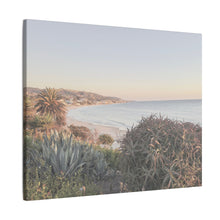 Load image into Gallery viewer, Canvas Wall Art Laguna Beach
